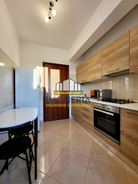 Doua camere + parcare, 0% comision, 200 m metrou, 550 m parc, 33 mpu living